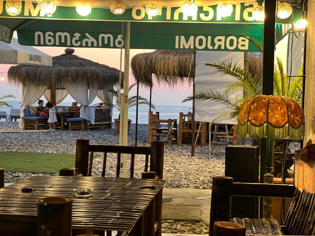 Kvariati Palma Hotel エクステリア 写真